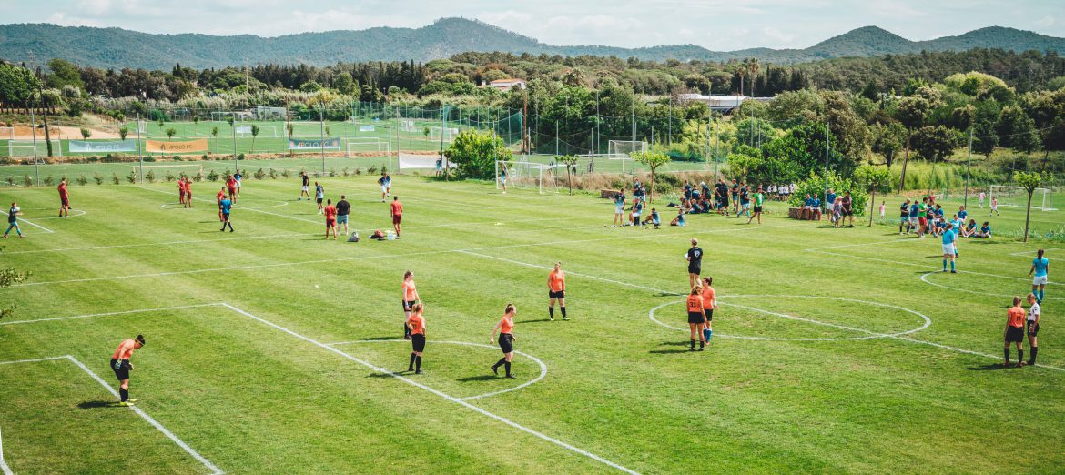 Voetbaltoernooi in Spanje